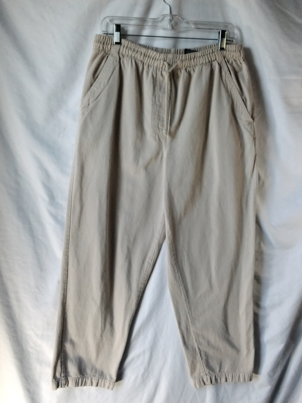 Women's Elastic-Waist Joggers in Light Beige